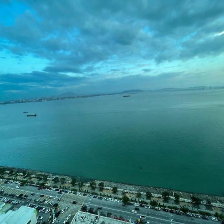 Maritime Seaview Hotel By Ss Setia Resort ジョージタウン エクステリア 写真